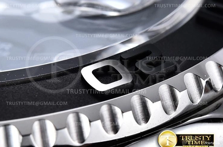 0502 ROLYM179 – YachtMaster EyeCatching 1076